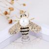 Three-dimensional Alloy Pearl Full Diamond Insect Bee Brooch Women's Style Pin Brooch Accessories XZ4564