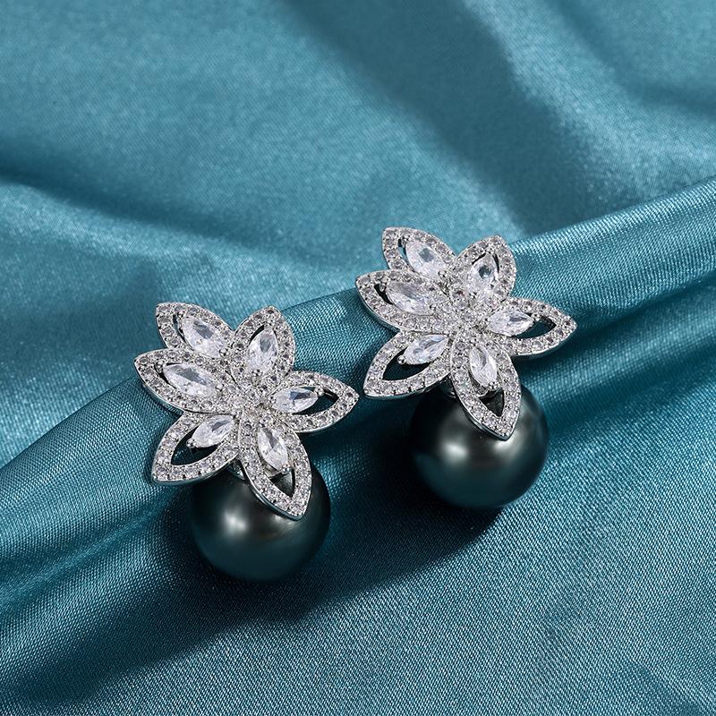 Медные изделия, покрытые настоящим золотом, прямые трансляции драгоценных камней, белых бриллиантов, перламутровых сережек-гвоздиков, женских ювелирных изделий из жемчуга для банкета