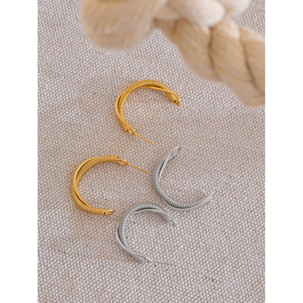 Eetit Новые стильные металлические высококачественные серьги-кольца в форме буквы C, позолоченные платиновые металлические блестящие модные повседневные украшения 2024 года для женщин