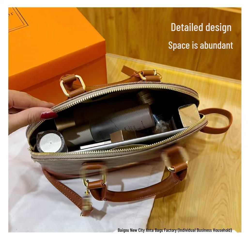 Women's Retro Print Versatile Tote: European & American Fashion Shoulder Crossbody Bag