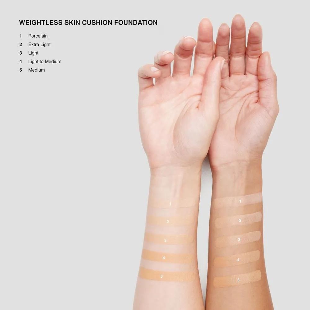 Bobbi Brown Weightless Skin Cushion Foundation SPF40