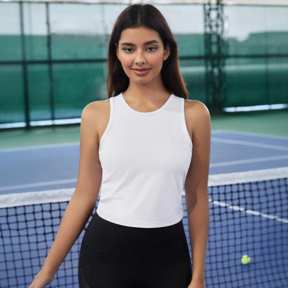 Женская спортивная футболка без рукавов на весну/лето 2025 года с вырезом на спине