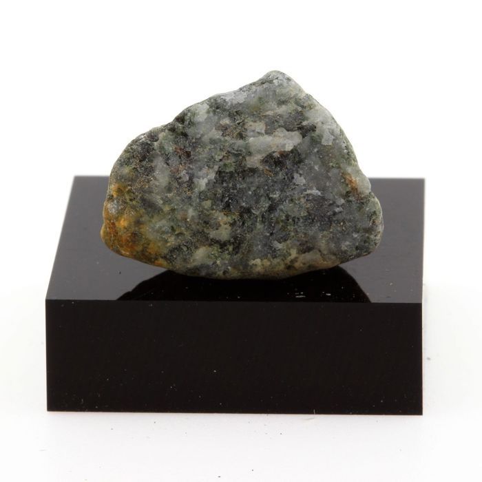 Campylite 33.5 carats