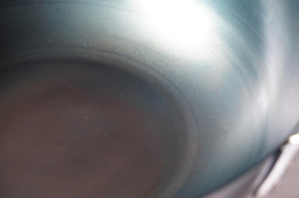 Сковорода из железа, которая растет по мере использования, коричневое дерево, изготовленное в IH, без приправ, для кемпинга, вок, 28 см, ручка, Япония, совместимая, легкая,