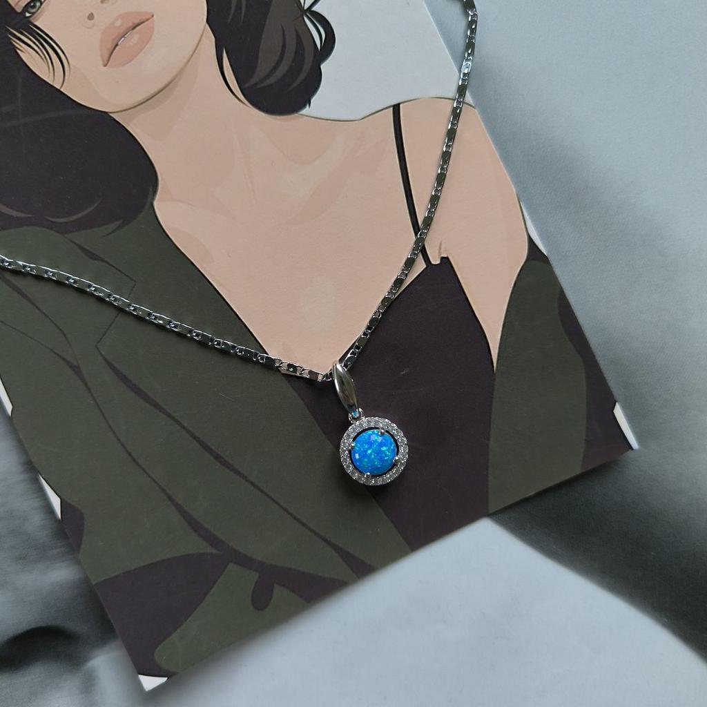 Silver Pendant with Opal 1.229ct (2192312)