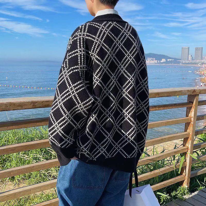 Мужская одежда Пальто с V-образным вырезом Вязаные свитера в клетку для мужчин Черная куртка Кардиган X Fun Осень Зима Уличный корейский стиль свитер Пальто