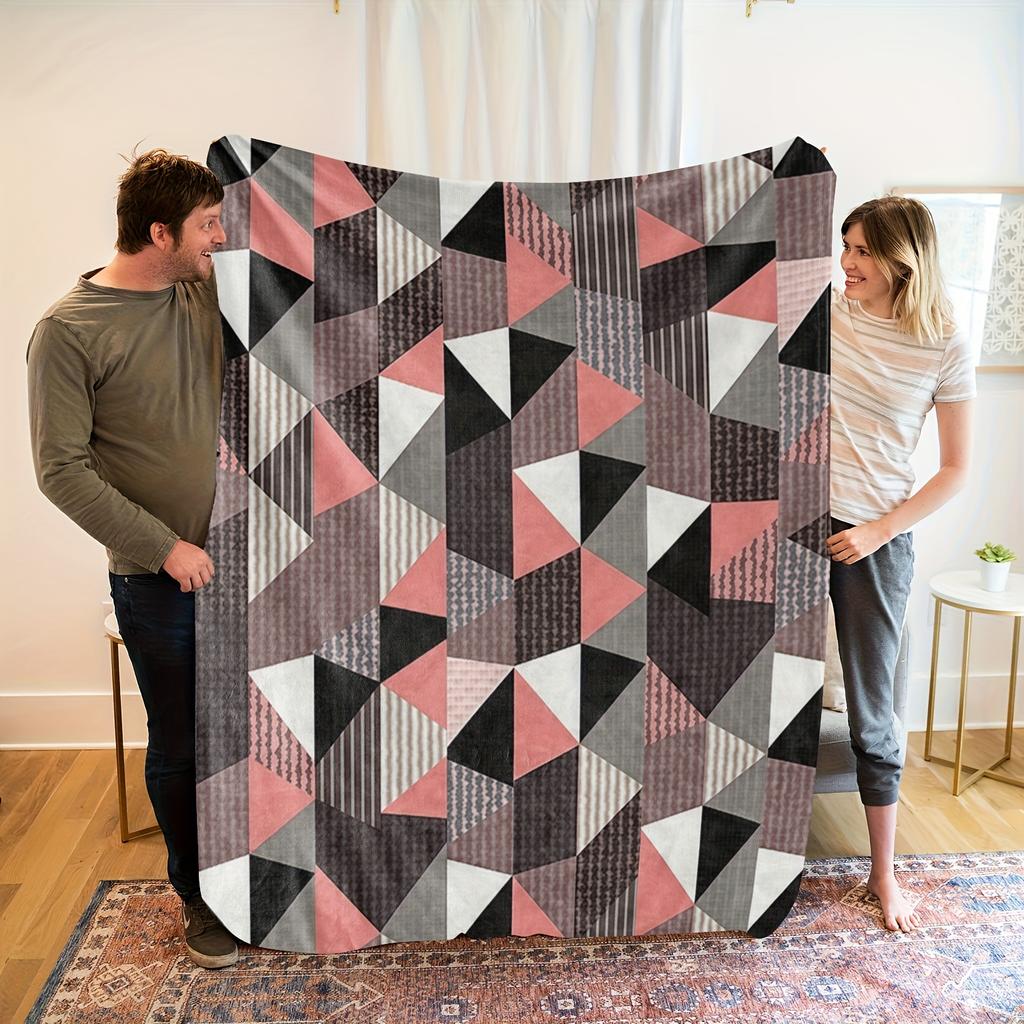 One Comfortable Geometric Pattern Fleece Blanket, Soft High-Definition Digital Print, Suitable for All Seasons Use, Perfect Gift