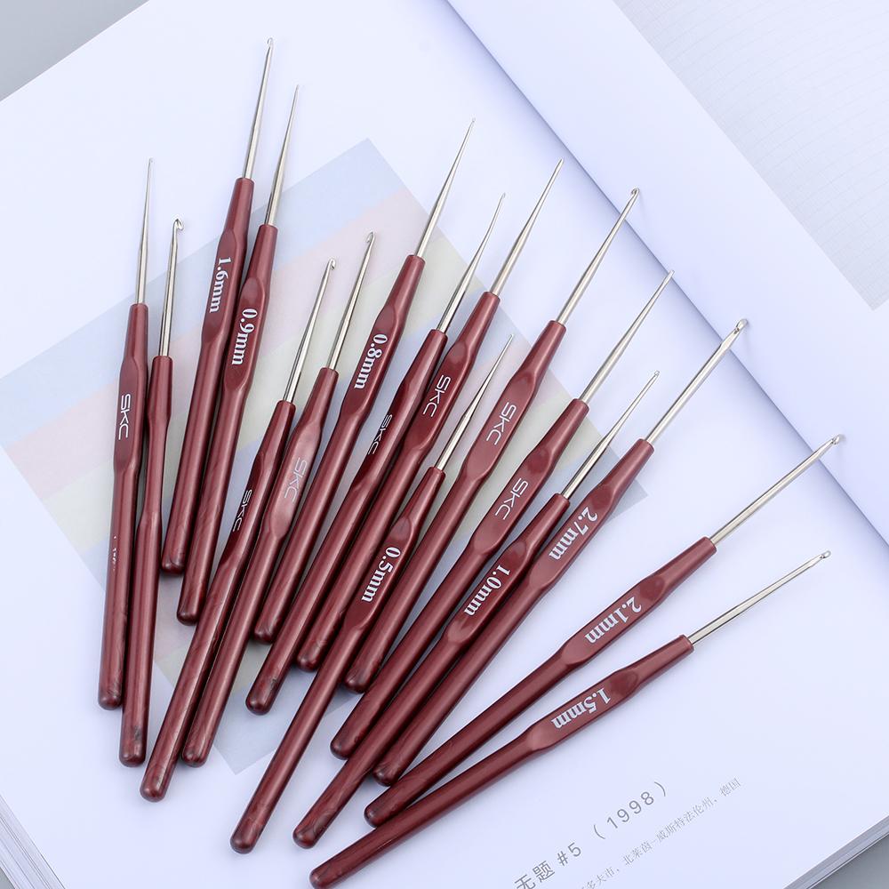 16 Sizes New DIY Dolls Lace Crochet Hook Knitting Needles Yarn Weave