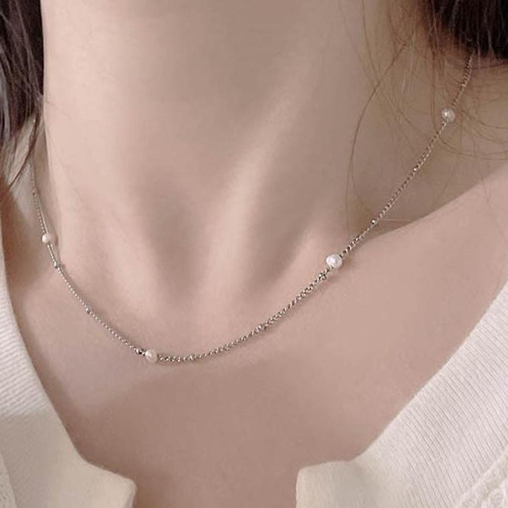 Women's Daily Layered Pearl Necklace (2 types)