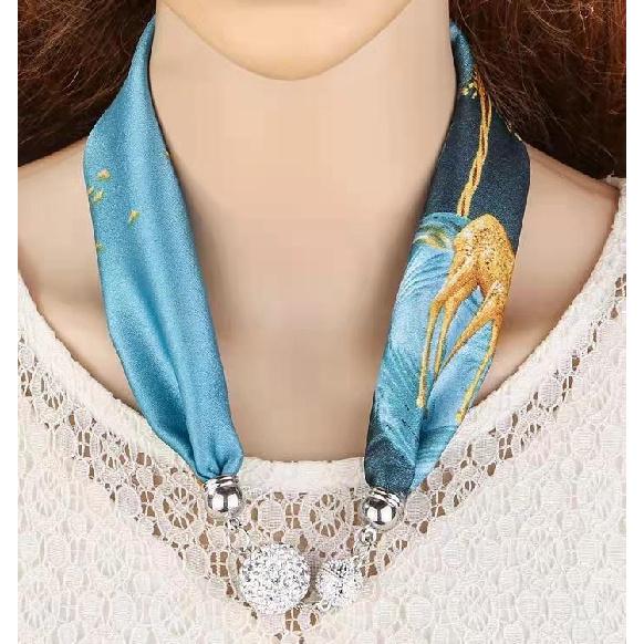 Four Seasons Available New Women's Scarf, Шарф, Магнитная пряжка, Шарф, Ожерелье, Универсальное украшение, Двойное назначение, Инкрустация бриллиантами