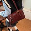 Retro Bowling Bag Women's 2025 New Versatile Portable Shoulder Bag Popular Women's Pillow Bag This Year