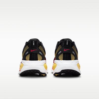 Nike Vomero 18 Black Crimson Topaz Gold