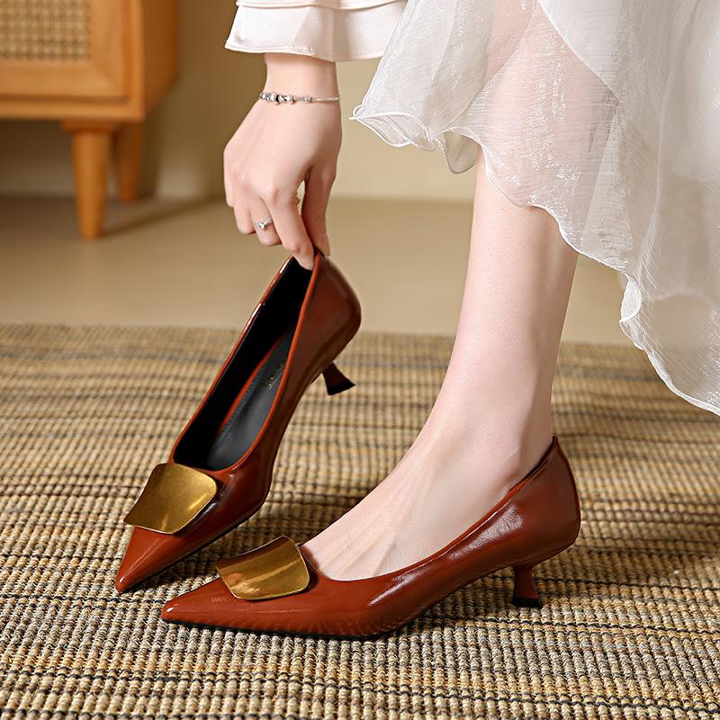 Low Heels Pumps for Women Leather Closed Toe Pointed Toe Kitten Heels Comfort Slip On Stiletto Pumps Women's Work Office Business Wedding Dress Shoes