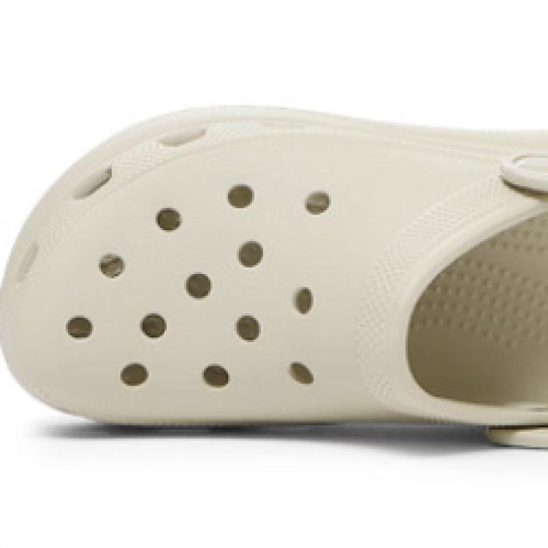 Выберите 1 из 3 типов Galleria Crocs Crush Clogs