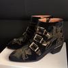 Модный бренд Подиум Заклепки Коровья кожа Короткие ботинки Осень Зима Ретро Большой размер35-45 Ботильоны 4 см Толстый каблук Рок Ночной клуб Женская обувь