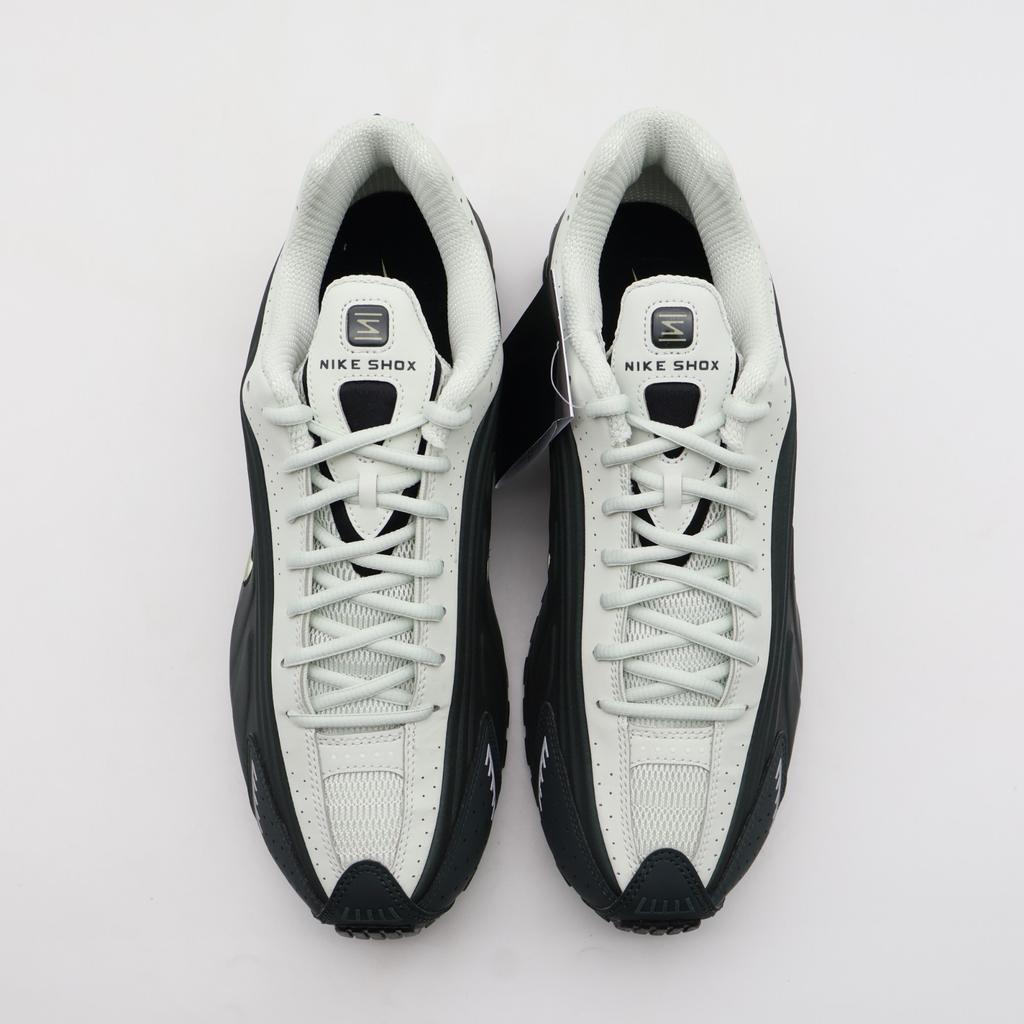 HQ1988-300 Nike Shox R4 Черный Ель Еловая Аура Черный Оливковая Аура (Мужской)