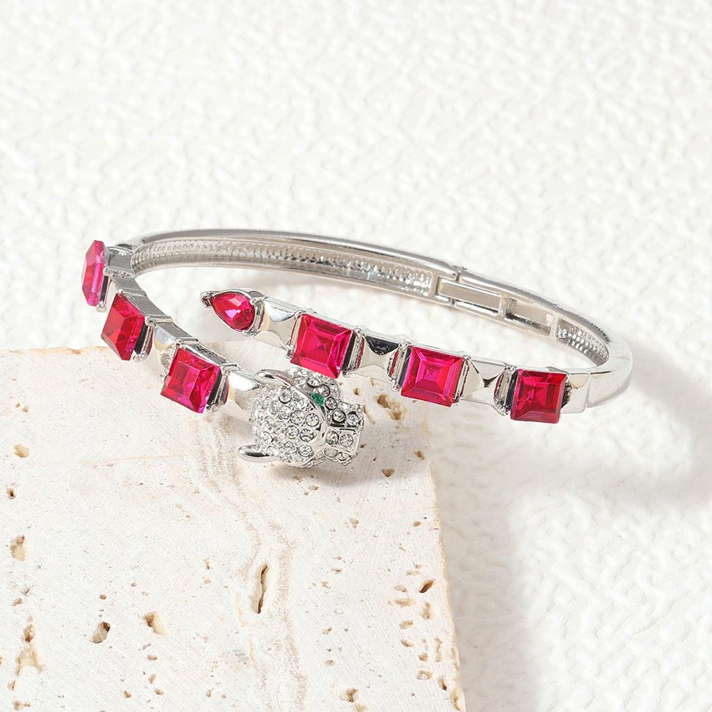 New Red High-end Fashion Retro Bracelet Set Open Jewelry Women's Bracelet