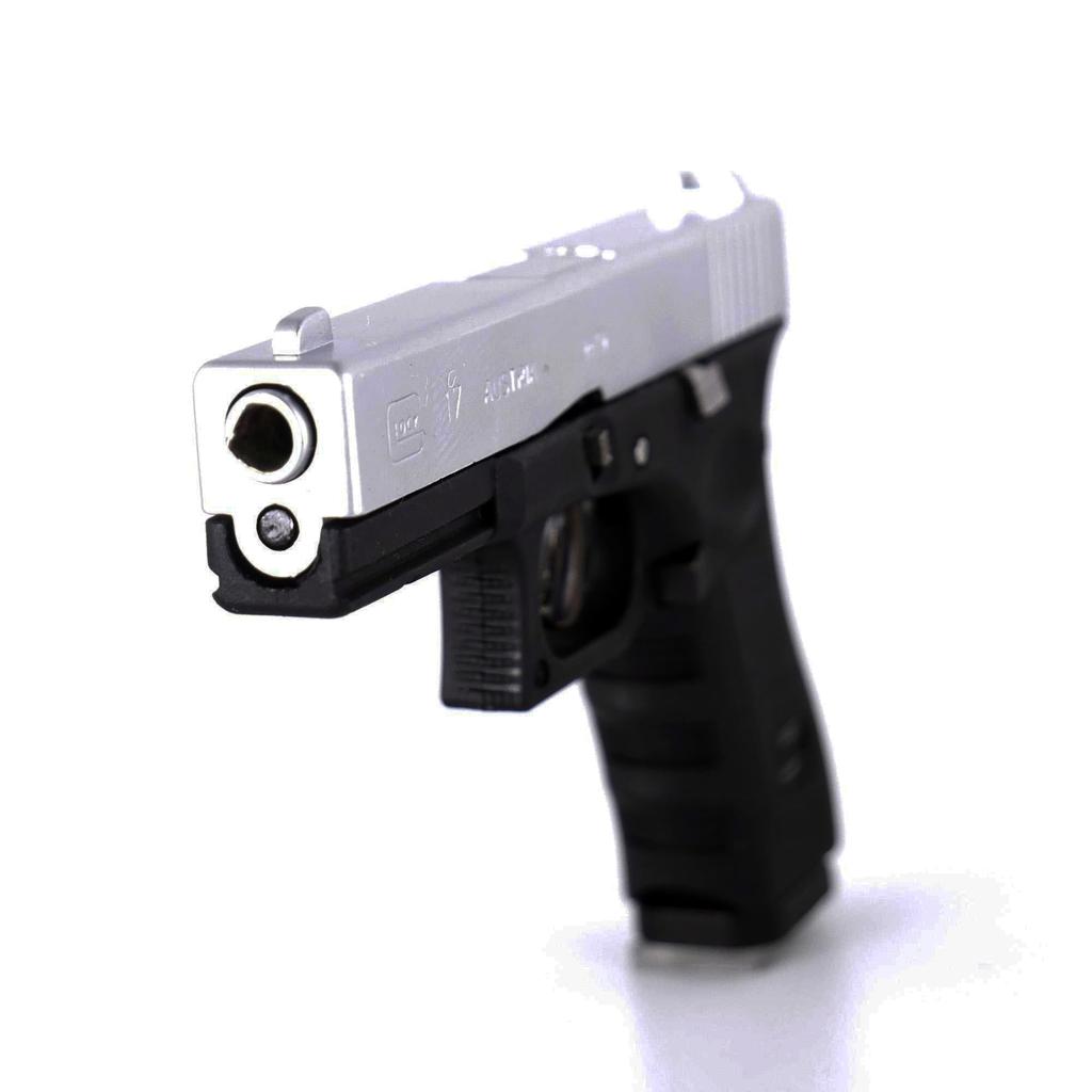 HITCALL Glock 17 Сверхточный 1/3 Тип выхлопа Сплав Брелок Металлический затвор Мини-модель Оружейный кейс, Серебристый