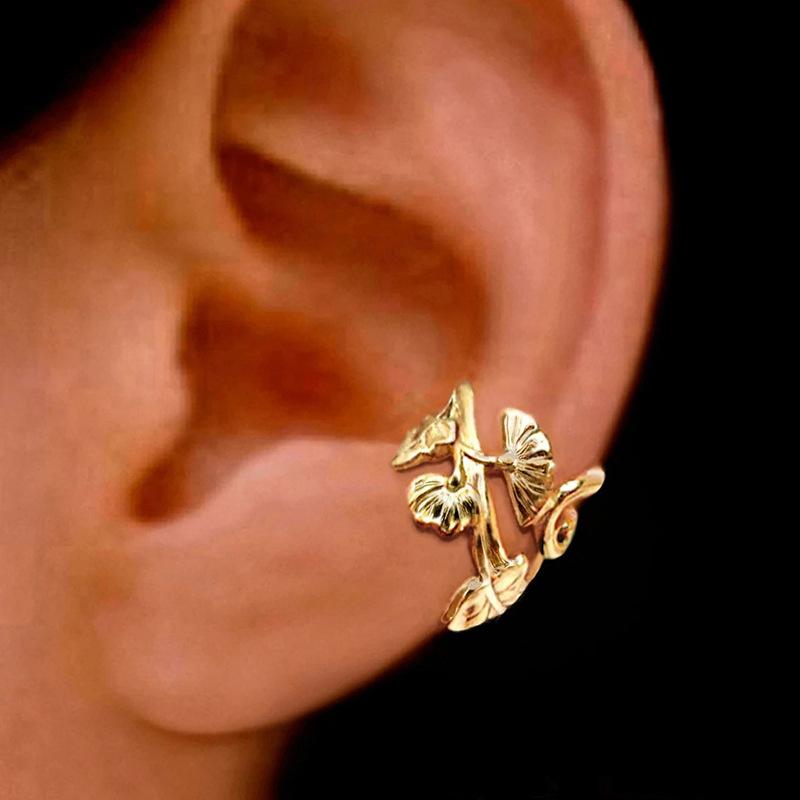 Та же самая клипса для ушей, популярный простой цветочный дизайн, приветственные сосновые листья безболезненная клипса для ушей