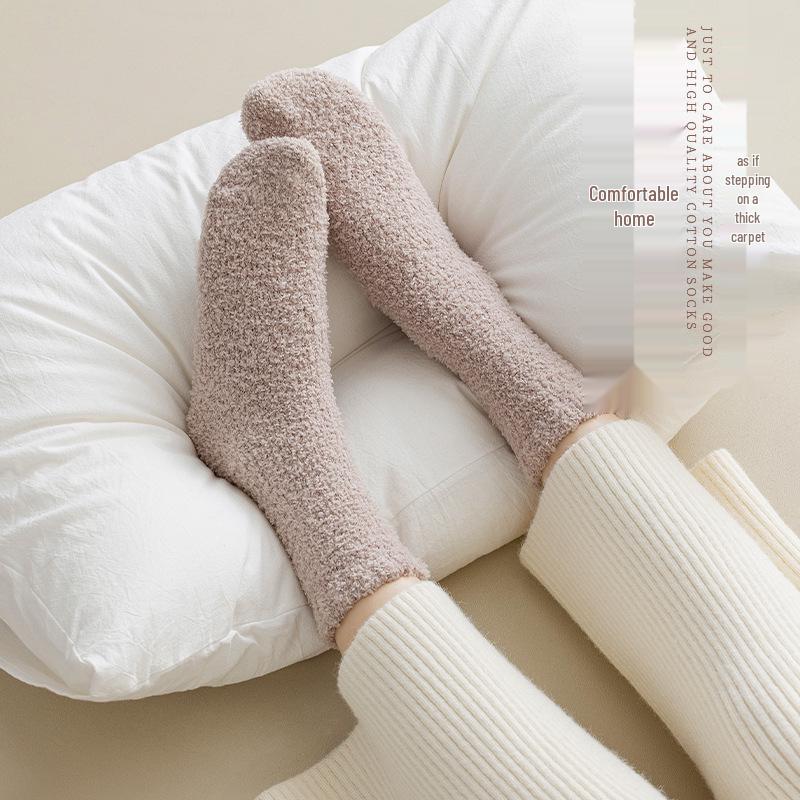 Women's Thick Coral Fleece Mid-Tube Socks: Warm, Non-Shedding, Solid Color – Perfect for Maternity and Floor Wear