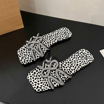 Летние женские тапочки на плоской подошве, сексуальные высококачественные повседневные удобные нескользящие женские пляжные тапочки с квадратной головкой