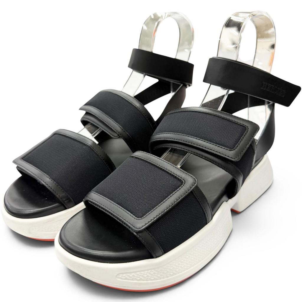 Great HERMES Sandals Geek strap black leather Women 37 RG231219Z Used