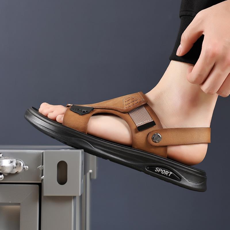 Summer New First-layer Cowhide Men's Beach Shoes Leather Outdoor Leather Sandals Non-slip Slippers Sandals Breathable Men's Shoes