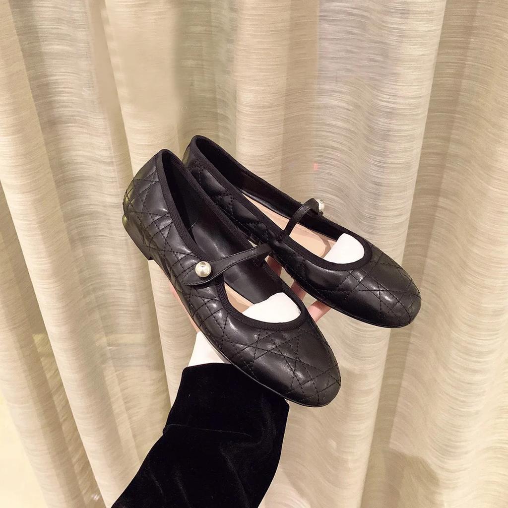 Мода Весна Осень Новые Роскошные Женские Лаконичного Дизайна Туфли с Ремешком и Пряжкой-Жемчужиной, Круглый Носок, Мелкие Балетки, Обувь для Женщин