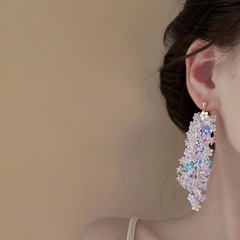 Серьги с бахромой из розовых цветов и пайеток из рисовых бусин, модные преувеличенные персонализированные серьги, серьги класса люкс