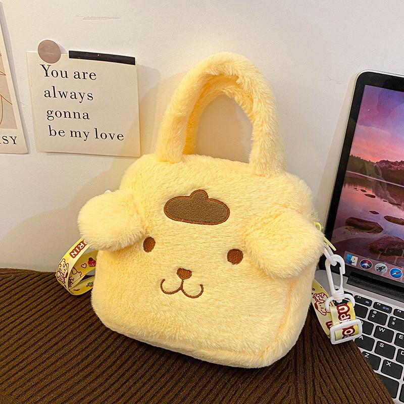 Очаровательная плюшевая ручная косметичка-кукла Sanrio Kuromi. Идеально подходит для детей и коллекционеров.
