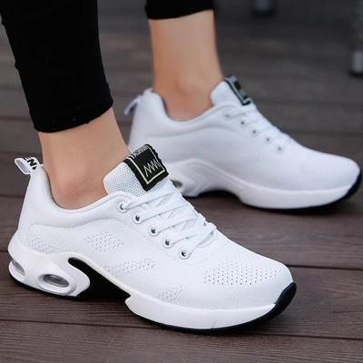 Женские кроссовки Кроссовки Спортивная обувь Кеды Новые большие летающие тканые спортивные туфли Корейская версия Студенческая сетчатая женская обувь