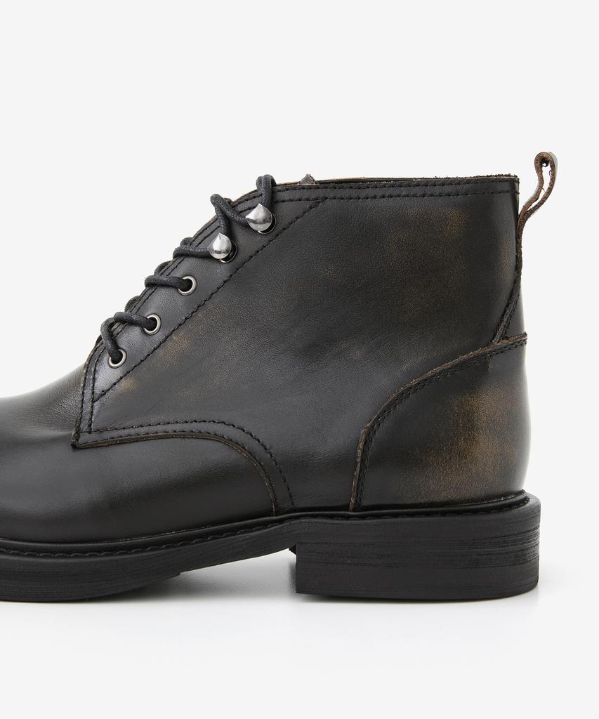 Romantic Move Railroad Walker R25M300 (Vintage Black)