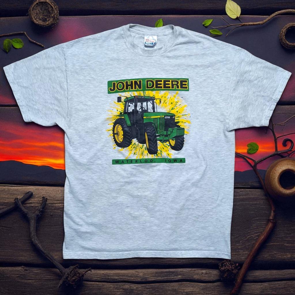Vintage 90's John Deere Waterloo Iowa T-shirt Gray XL Hanes Beefy Unisex T-Shirt