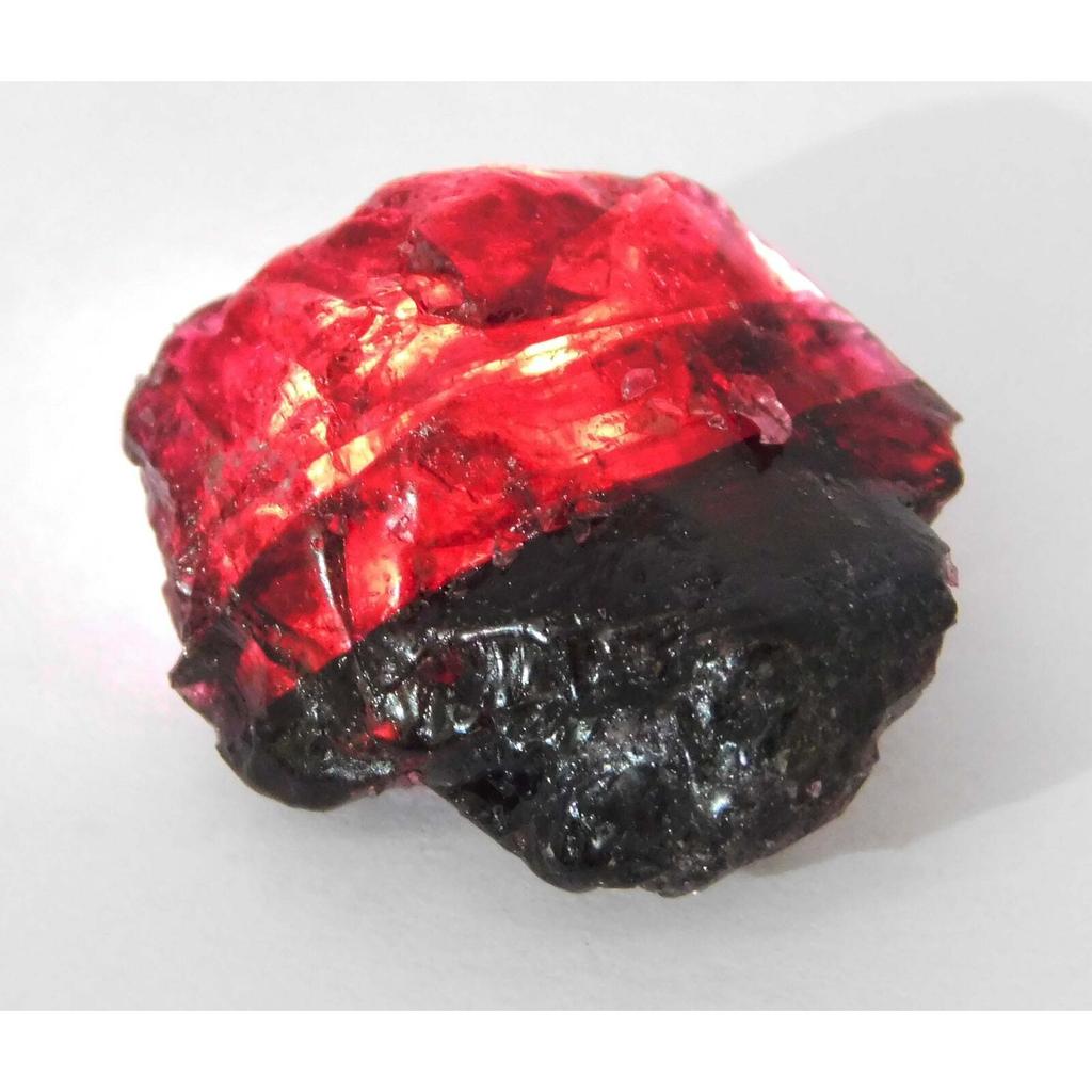Earth Mined   112 Ct Natural Red RUBY Huge Uncut Rough Loose Gemstone