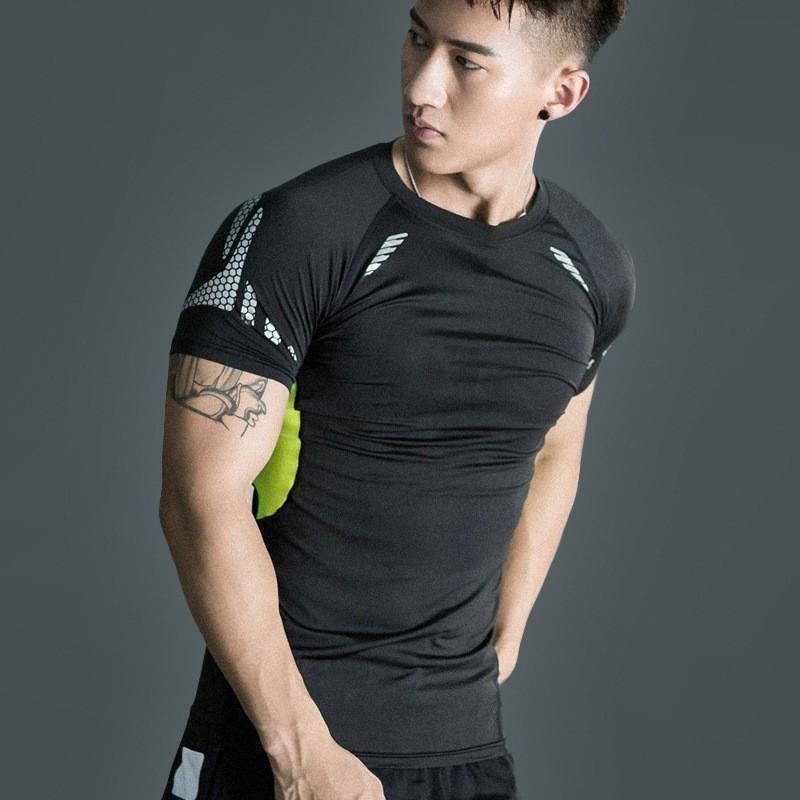 Mens Quick-Dry Athletic Compression Set Running Gym Basketball Cycling Training