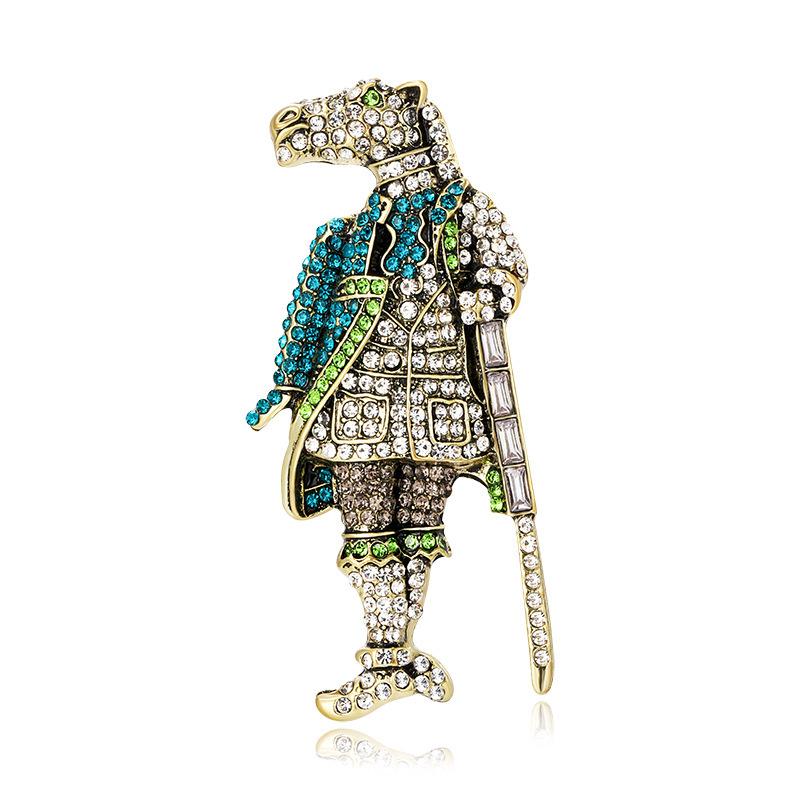 Vintage Centaur Knight Shield Brooch Collar Pin Full Of Rhinestones Corsage Temperament Men'S And Women'S Accessories