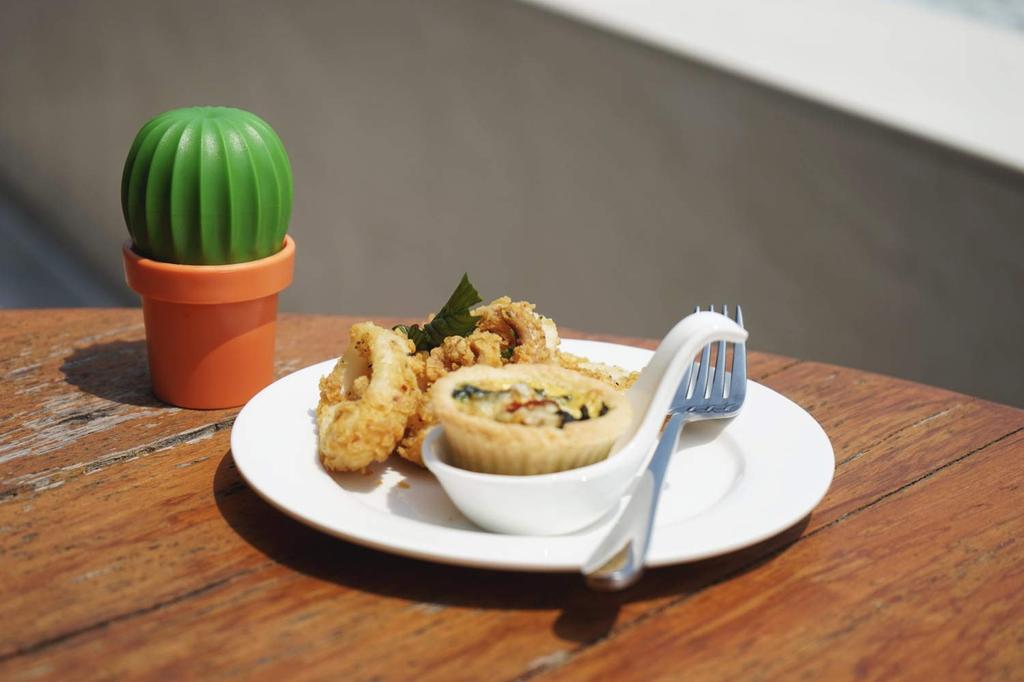 QUALY Вкусные кактусы Солонки и перечницы, Оранжевые, 5,5 x 5,5 x 9,4 см, 5217091OR