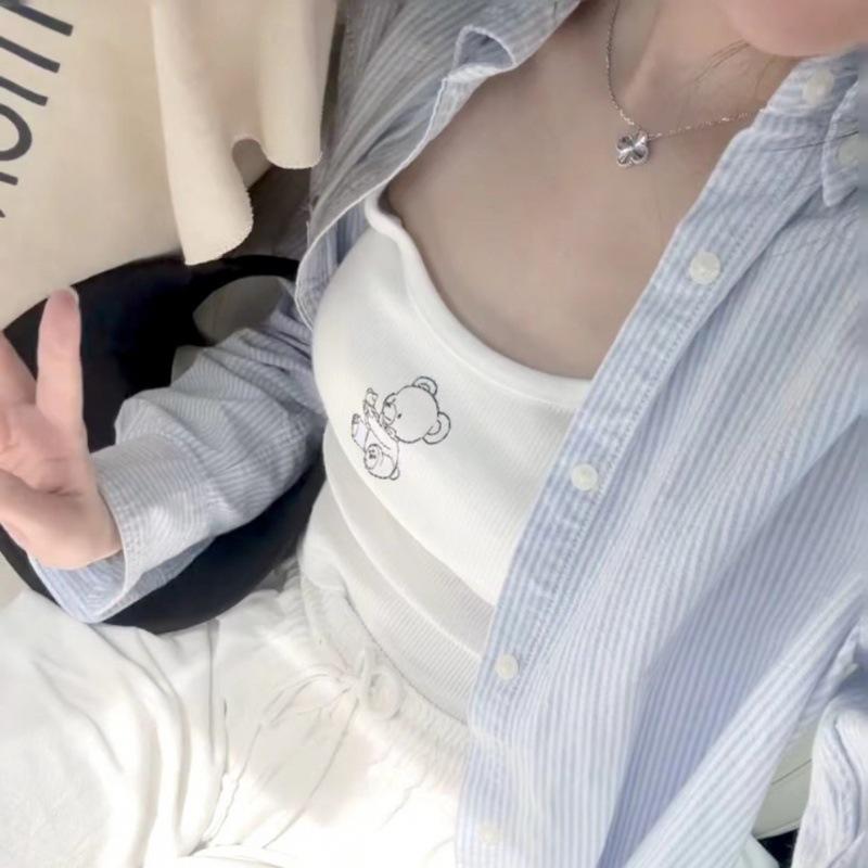 Новый легкий роскошный ветер старший лазерный четырехлистный клевер титановое стальное ожерелье женская счастливая трава ключичная цепочка