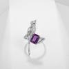Оригинальное дизайнерское кольцо из высококачественного натурального камня.. Серебро 925 пробы с изображением птицы, инкрустированное кольцом из натурального аметиста.