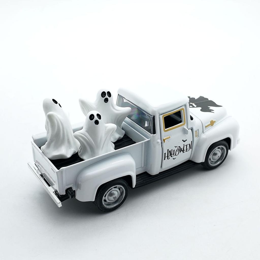 Vintage Halloween Alloy Truck Model with Ghostly Figurines Vehicle Collectible Ornament Farmhouses Home Office Decors