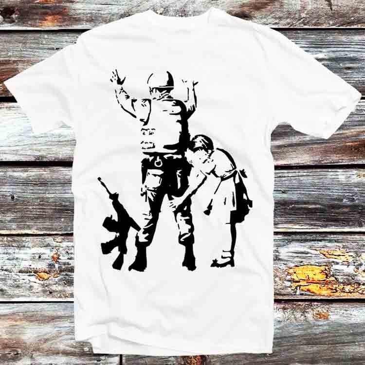 Футболка Banksy Девушка ищет солдата B1231