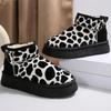 2024 Женская обувь на толстой подошве, зимние новые высококачественные повседневные ботинки с рисунком коровы, хит продаж, ботильоны с круглым носком