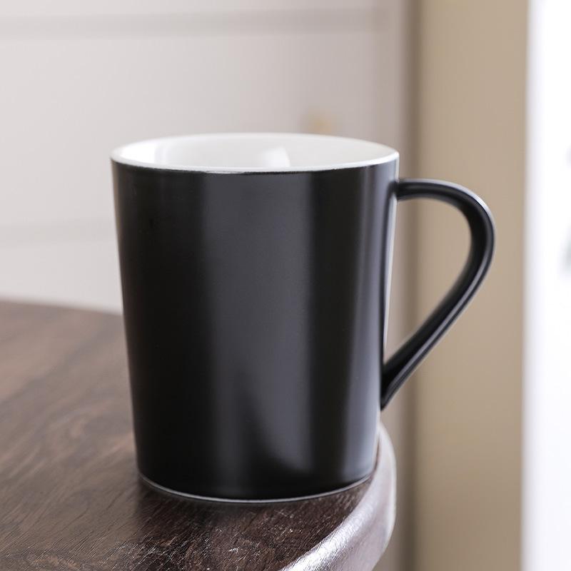 Чисто белая простая керамическая чашка для отеля, кофейная чашка, керамическая чашка, рекламная гравировка