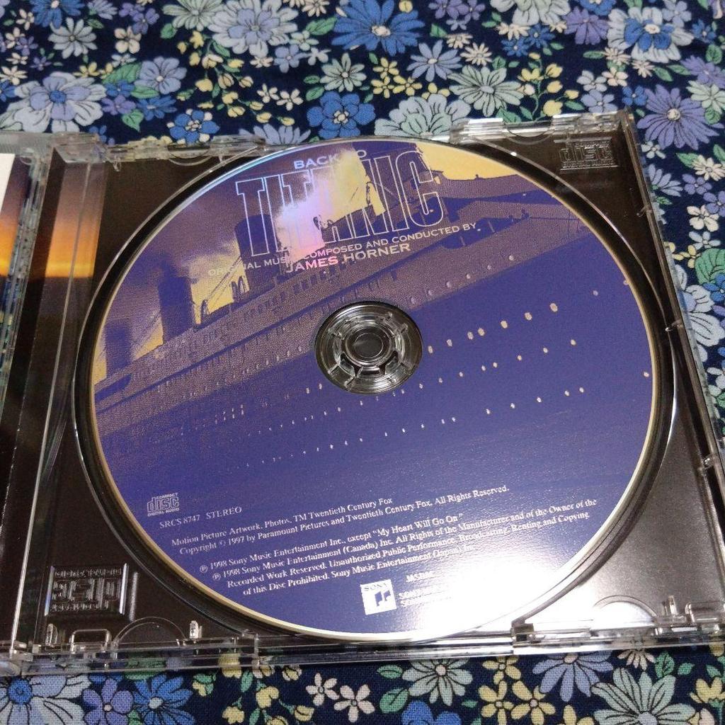 [USED] Limited time price reduction Titanic ~ Back to Titanic/James Horner