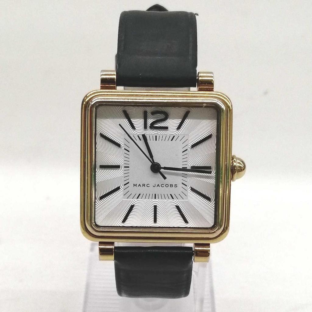 Подержанные квадратные наручные часы MARC JACOBS MJ1437