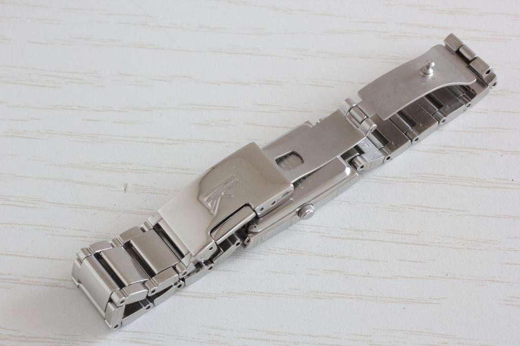 [USED] Working SEIKO LUKIA Watch 1F21-5E20