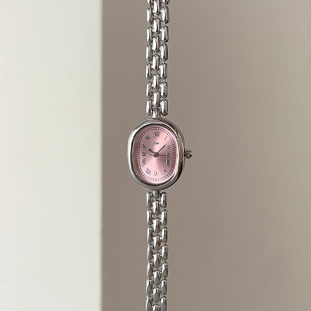 Authentic Jingwei Oval Vintage Women's Quartz Watch with Retro Roman Alloy Bracelet