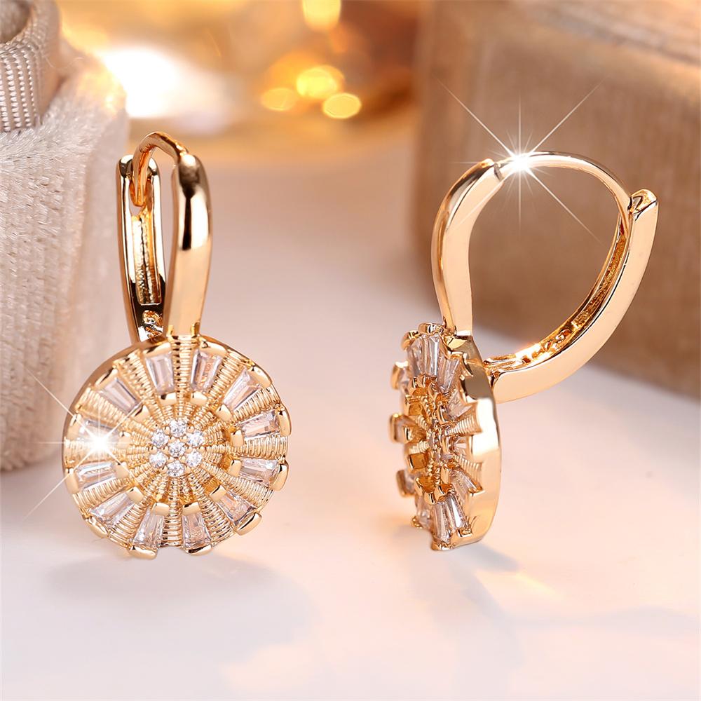 Luxury Crystal White Zircon Round Flower Hoop Earrings For Women Vintage Gold Color Ear Buckle Wedding Jewelry Versatile Gifts