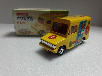 Tomica Kodansha Friends Tuck Не для продажи Кружок безумных мини-машинок с кейсом