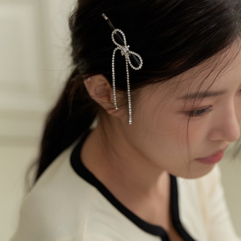 GETMEBLING DROP RIBBON PIN